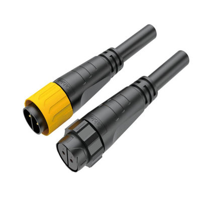 380V IP67 männliche weibliche Drahtanschlüsse mit PA66-Schalenmaterial und Krempterminals